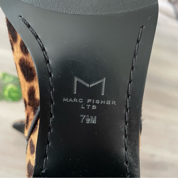 🆕 Marc Fisher Women’s Yale Print Pointed Toe Chelsea Bootie Animal Print 7.5 - Picture 4 of 5